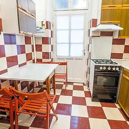 Hotel Center Private Spring 3*